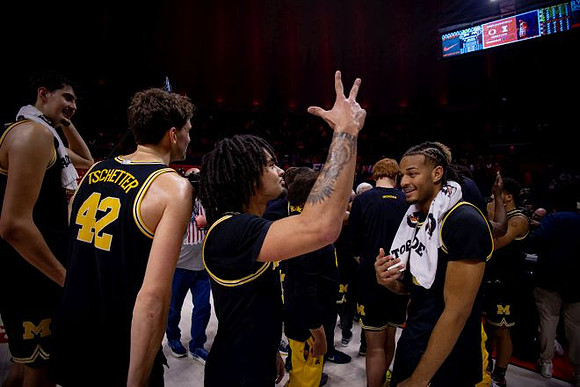 Aday Mara (15), Will Tschetter (42), Elliot Cadeau (3), and Roddy Gayle Jr. (11)