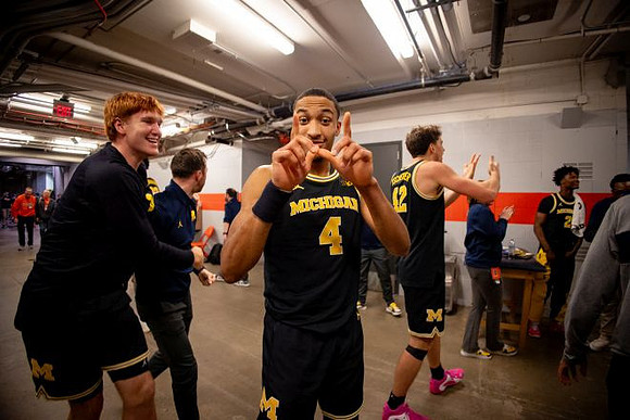 Oscar Goodman (5), Nimari Burnett (4), Will Tschetter (42), and L.J. Cason (2)