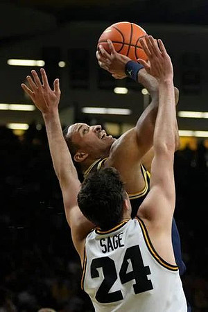Nimari Burnett (4)