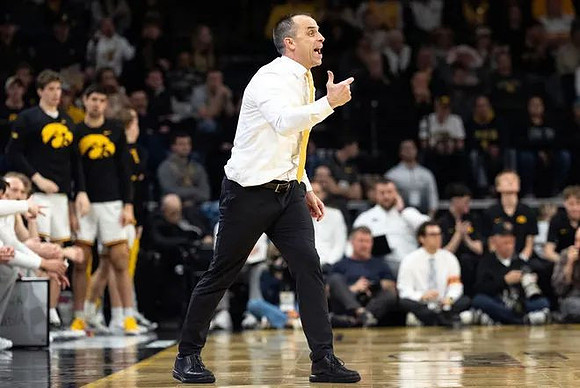 Iowa Head Coach Ben McCollum