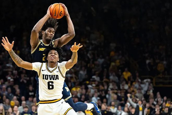 Morez Johnson Jr. (21)