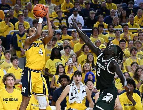Nimari Burnett (4)