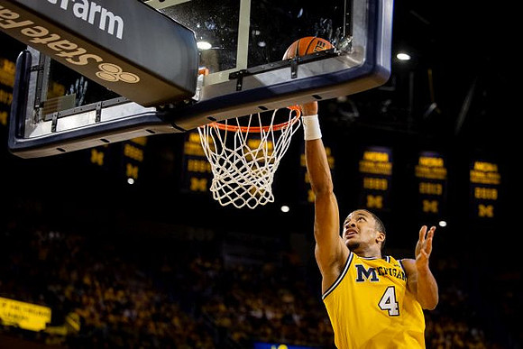 Nimari Burnett (4)
