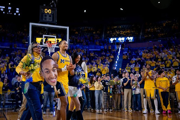 Nimari Burnett (4)