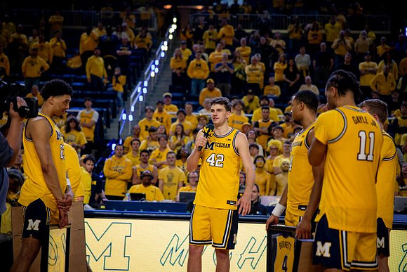 Yaxel Lendeborg (23), Will Tschetter (42), Nimari Burnett (4), Roddy Gayle Jr. (11), and Charlie May (12)