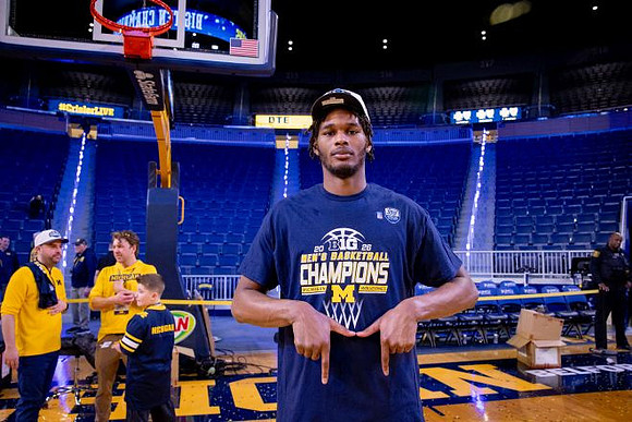 Morez Johnson Jr. (21)