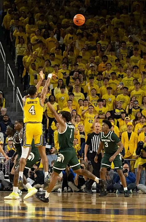 Nimari Burnett (4)