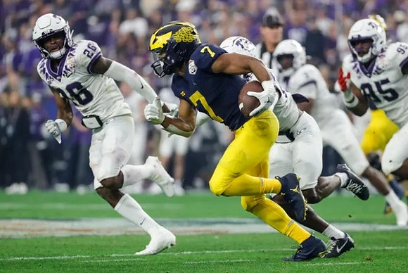 Donovan Edwards (7)