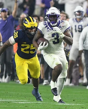 Junior Colson (25)
