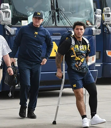 Jim Harbaugh and Blake Corum (2)