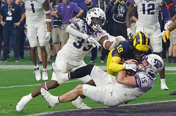 Rod Moore (19)