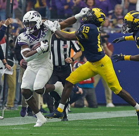 Rod Moore (19)