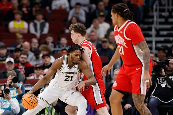 Morez Johnson Jr. (21)