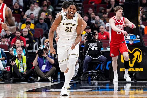 Morez Johnson Jr. (21)