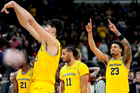 Morez Johnson Jr. (21), Aday Mara (15), Roddy Gayle Jr. (11), and Yaxel Lendeborg (23)
