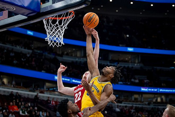 Morez Johnson Jr. (21)