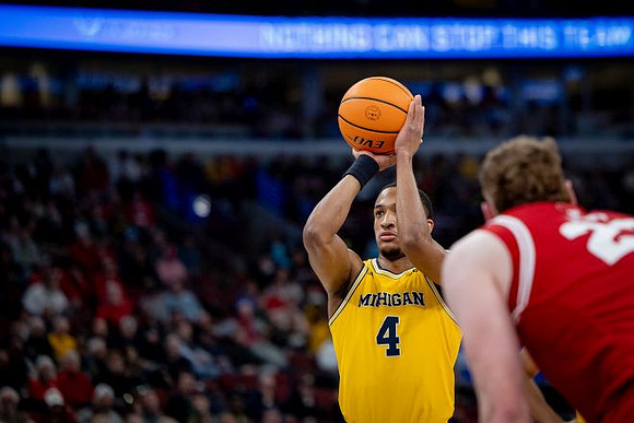 Nimari Burnett (4)