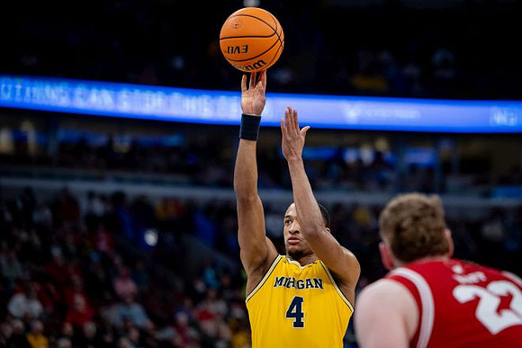 Nimari Burnett (4)