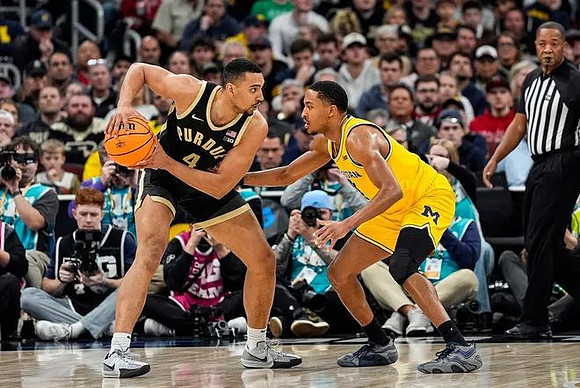 Nimari Burnett (4)