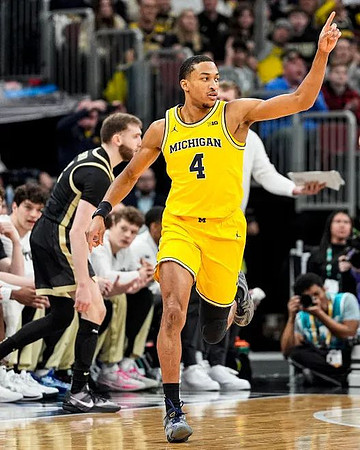 Nimari Burnett (4)