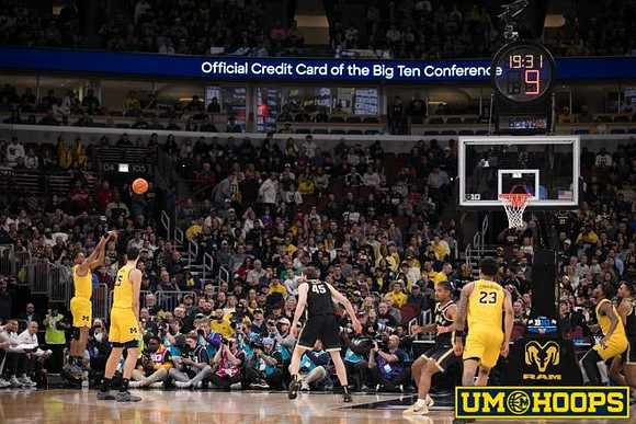 Nimari Burnett (4), Aday Mara (15), Yaxel Lendeborg (23), and Morez Johnson Jr. (21)