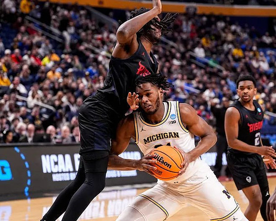 Morez Johnson Jr. (21)