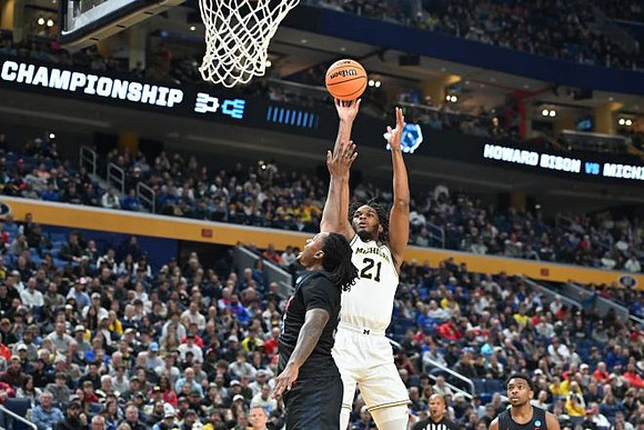 Morez Johnson Jr. (21)