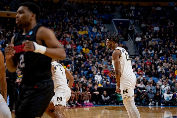 Trey McKenney (1) and Morez Johnson Jr. (21)
