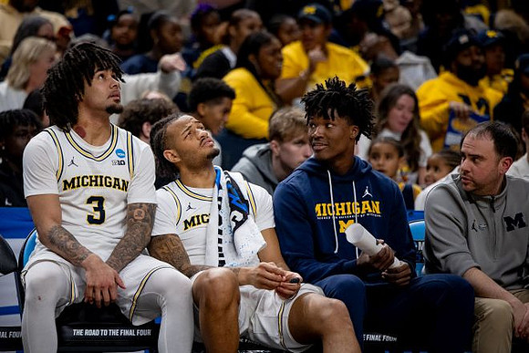 Elliot Cadeau (3), Nimari Burnett (4), and L.J. Cason (2)