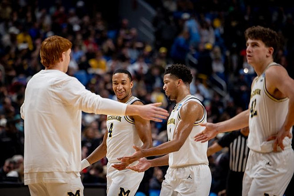 Oscar Goodman (5), Nimari Burnett (4), Trey McKenney (1), and Will Tschetter (42)