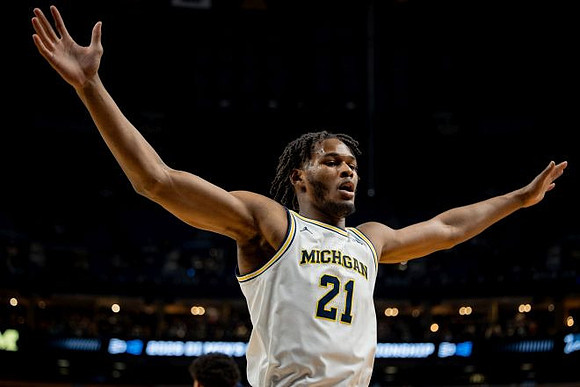 Morez Johnson Jr. (21)