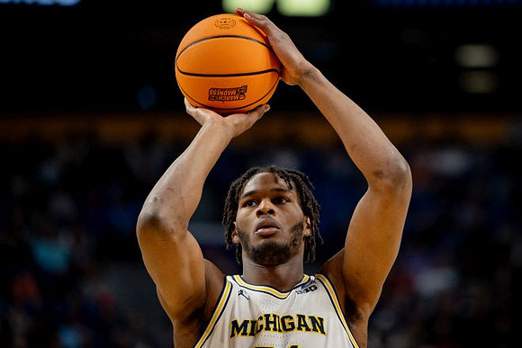 Morez Johnson Jr. (21)