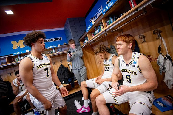 Trey McKenney (1), Howard Eisley Jr. (7), Malick Kordel (32), and Oscar Goodman (5)