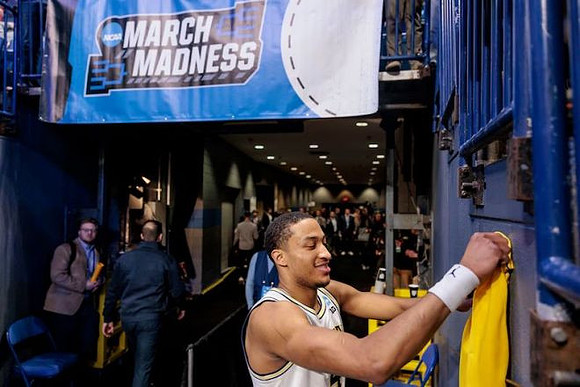 Nimari Burnett (4)