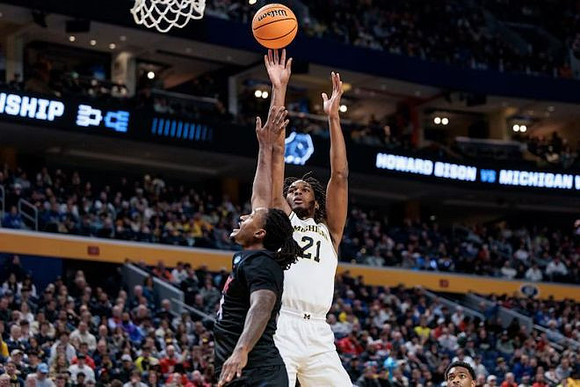 Morez Johnson Jr. (21)