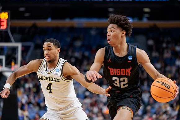 Nimari Burnett (4)