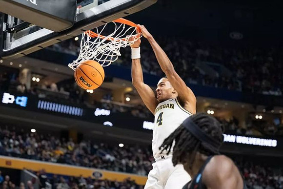 Nimari Burnett (4)