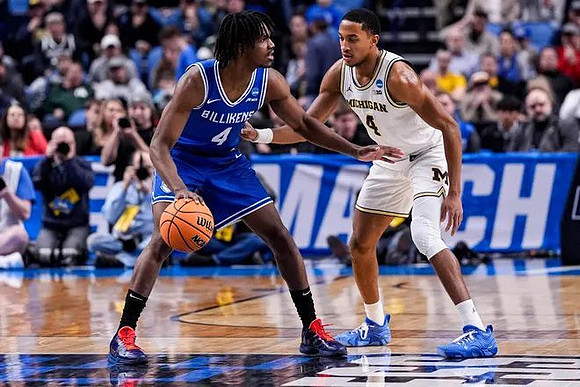 Nimari Burnett (4)