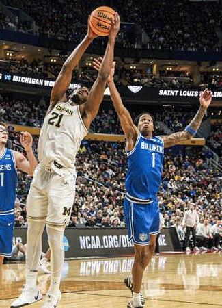 Morez Johnson Jr. (21)