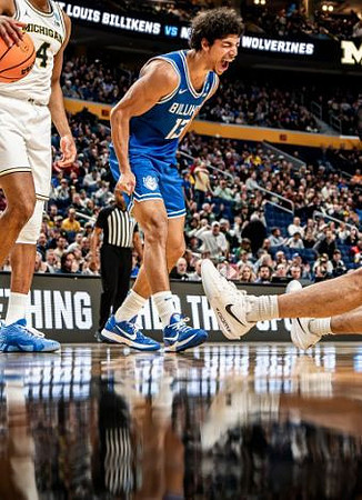 Nimari Burnett (4)