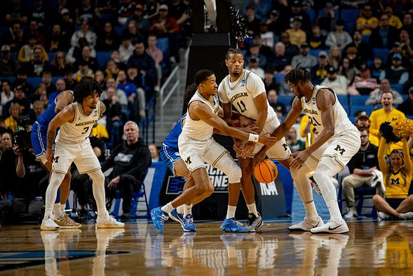 Elliot Cadeau (3), Nimari Burnett (4), Roddy Gayle Jr. (11), and Morez Johnson Jr. (21)