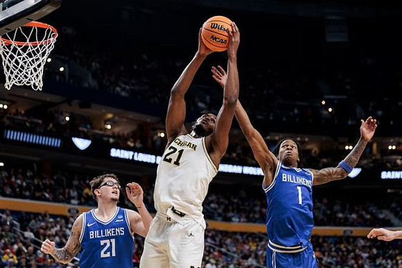 Morez Johnson Jr. (21)