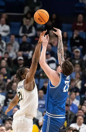 Morez Johnson Jr. (21)