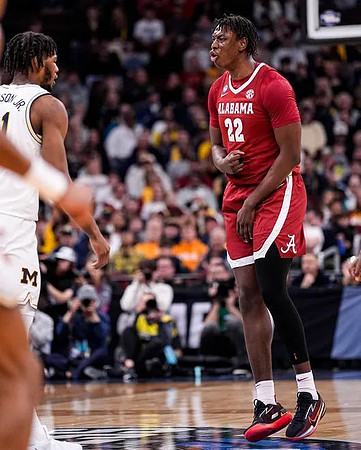 Morez Johnson Jr. (21)
