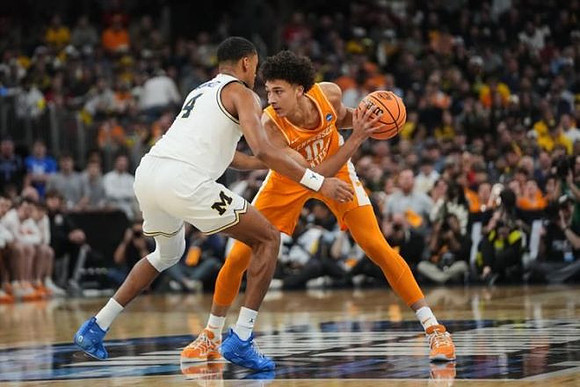 Nimari Burnett (4)