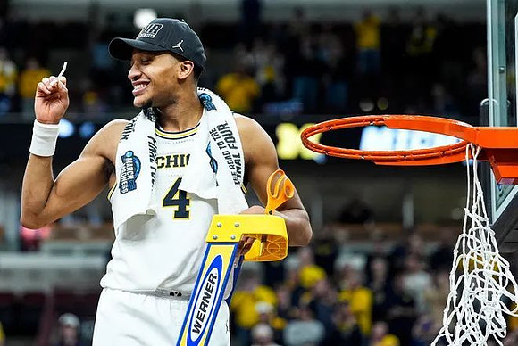 Nimari Burnett (4)