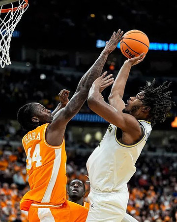 Morez Johnson Jr. (21)