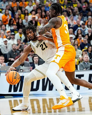 Morez Johnson Jr. (21)