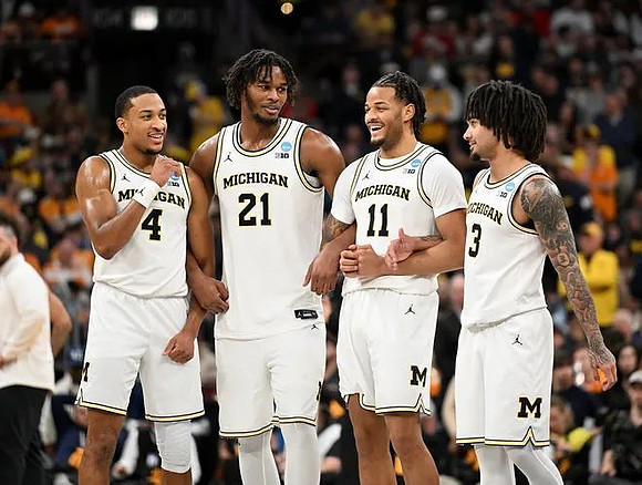 Nimari Burnett (4), Morez Johnson Jr. (21), Roddy Gayle Jr. (11), and Elliot Cadeau (3)