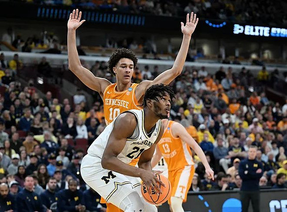 Morez Johnson Jr. (21)